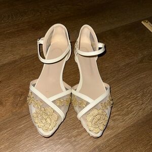 Bride Wedding Flats Ivory Gold Floral Embroidery Pointed Toe Ankle Strap 42.5